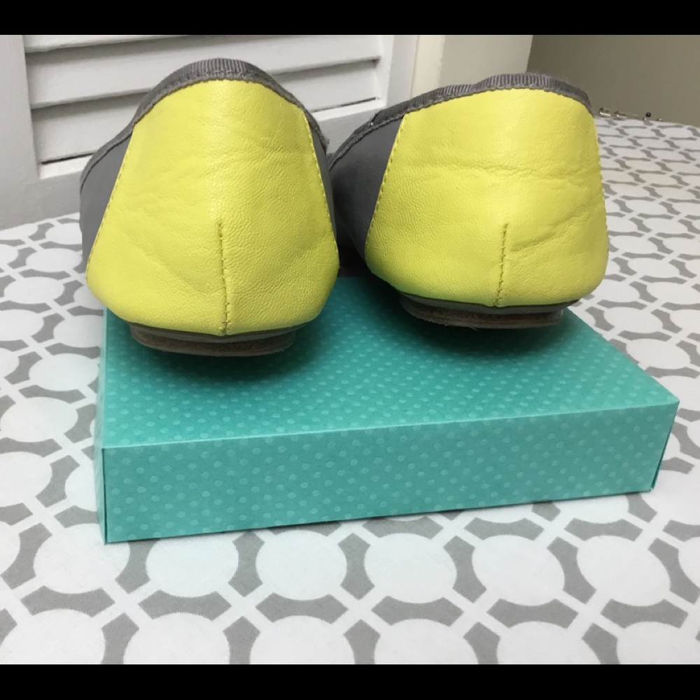 💛 Old Navy flat shoes 💛